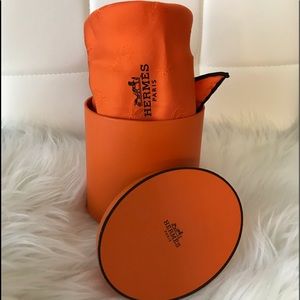 NWT!🧡RARE Hermès Orange Logo Silk Scarf